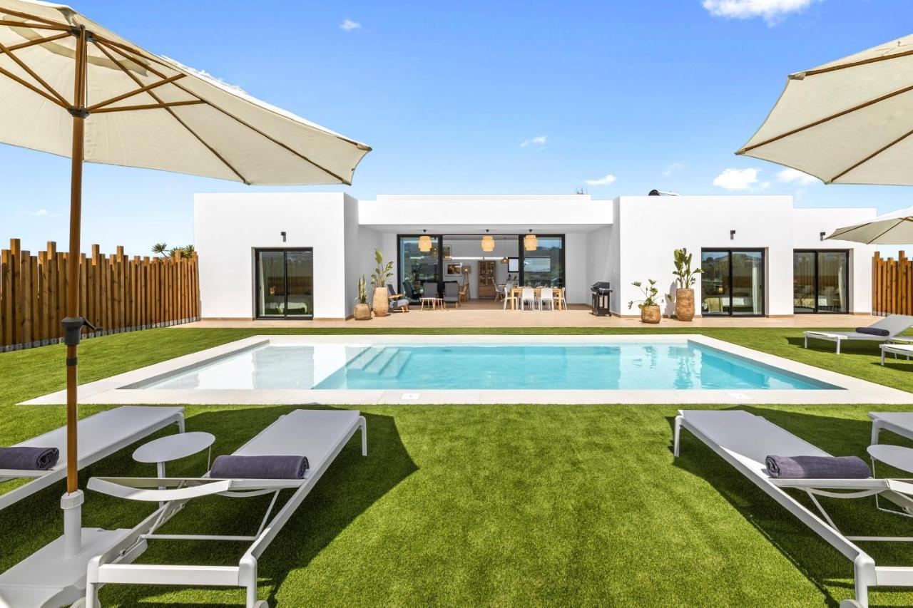 Villa Ayala Villaverde  Exteriör bild